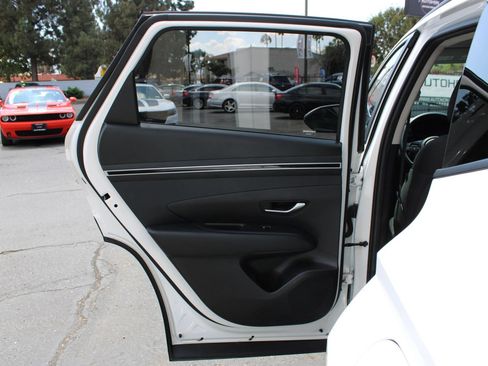 Used 2024 Hyundai Tucson SEL AWD/4WD image 11