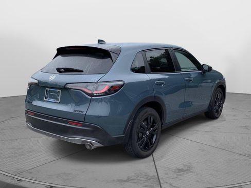 Certified 2026 Honda HR-V Sport image 3