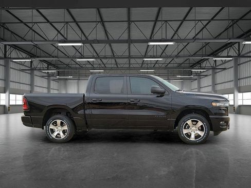 New 2026 RAM 1500 Express image 5