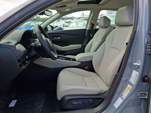 New 2026 Honda Accord Touring image 9