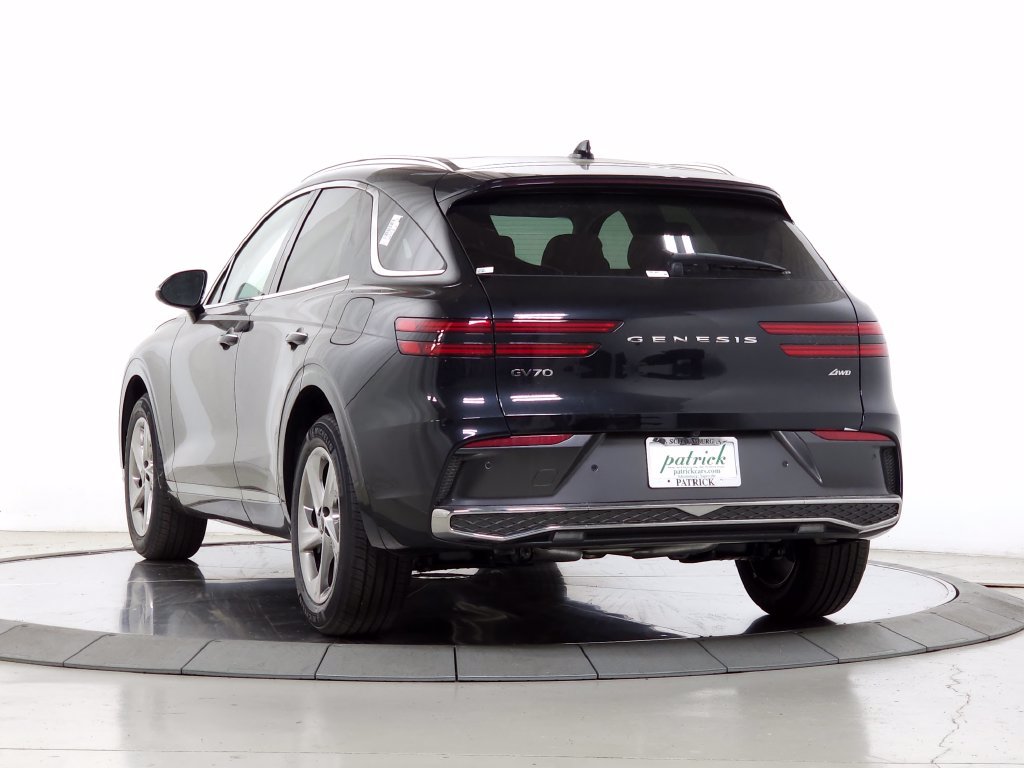 Used 2026 Genesis GV70 2.5T Select AWD/4WD image 5
