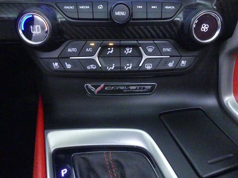 Used 2018 Chevrolet Corvette Stingray Coupe image 17