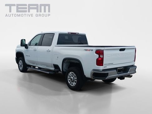 Used 2024 Chevrolet Silverado 2500 LT image 5