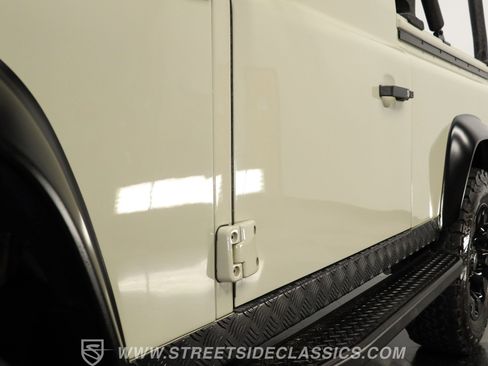 Used 1994 Land Rover Defender 90 AWD/4WD image 22