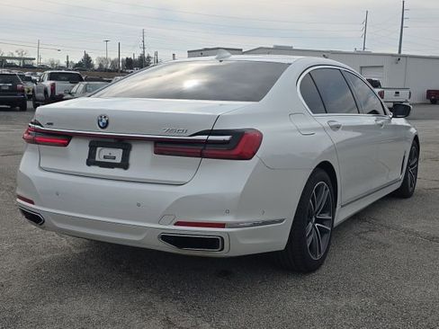 Used 2020 BMW 750i xDrive w/ Luxury Rear Seating Package image 5