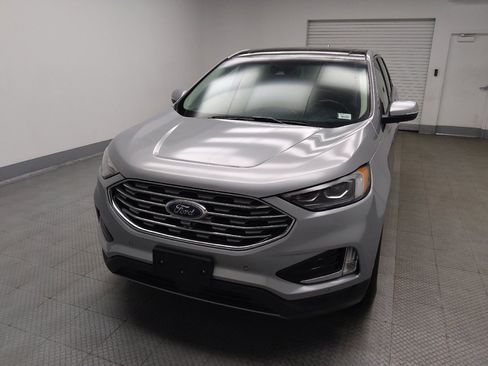 Used 2020 Ford Edge Titanium w/ Equipment Group 301A FWD image 15