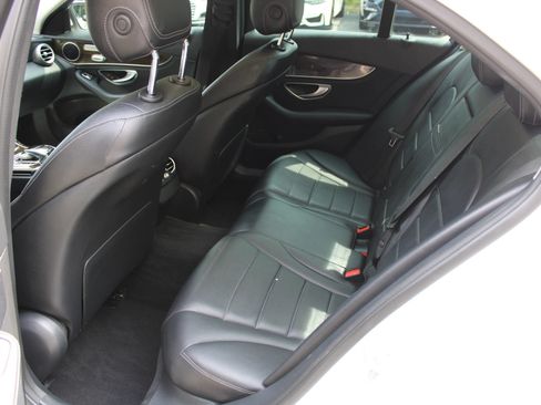 Used 2016 Mercedes-Benz C 300 Sedan w/ Premium 1 Package image 21