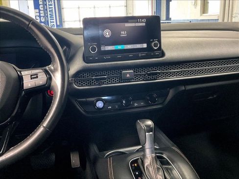 Used 2023 Honda HR-V Sport image 18
