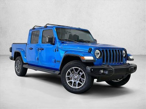 Used 2021 Jeep Gladiator Overland w/ Popular Equipment Package AWD/4WD image 12
