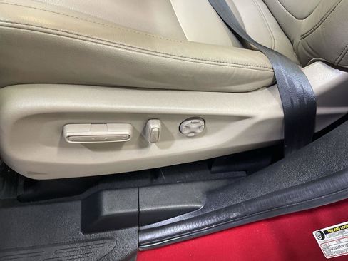 Used 2024 Honda Odyssey EX-L image 12