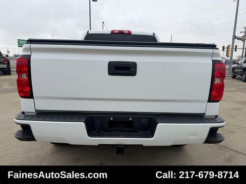 Used 2018 Chevrolet Silverado 1500 LT w/ All Star Edition image 16