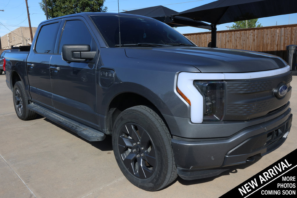 Used 2023 Ford F150 Lightning XLT w/ Equipment Group 312A High AWD/4WD image 3