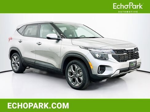 Used 2024 Kia Seltos LX image 1