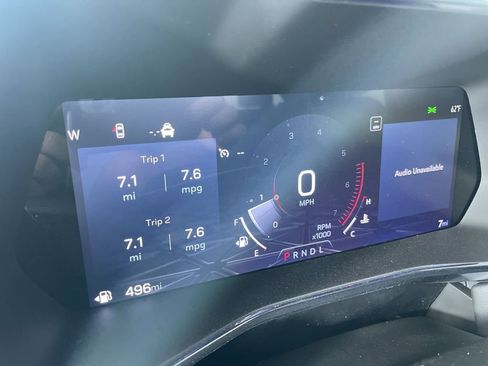 Used 2025 GMC Canyon Elevation image 12