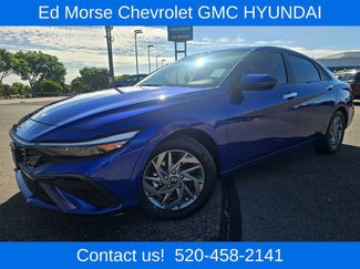 Used 2024 Hyundai Elantra SEL FWD video 1