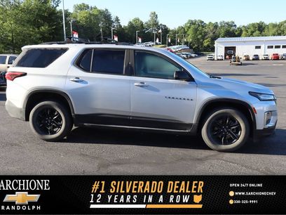 Used 2022 Chevrolet Traverse LS w/ Midnight/Sport Edition