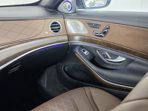 Used 2016 Mercedes-Benz Maybach S 600 image 38