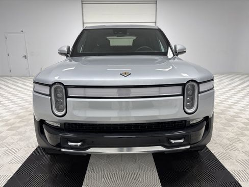 Used 2023 Rivian R1T Adventure image 8