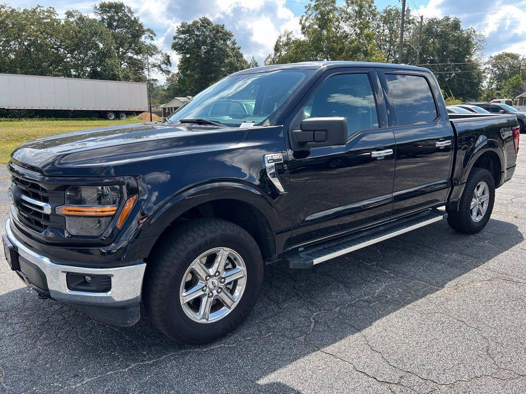 Used 2025 Ford F150 XLT w/ Equipment Group 301A Standard AWD/4WD image 21