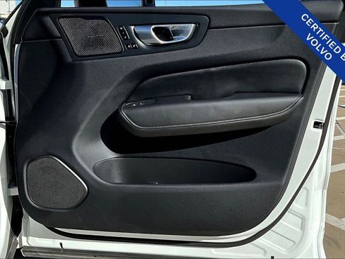 Used 2024 Volvo XC60 T8 Ultimate w/ Protection Package Premier image 25