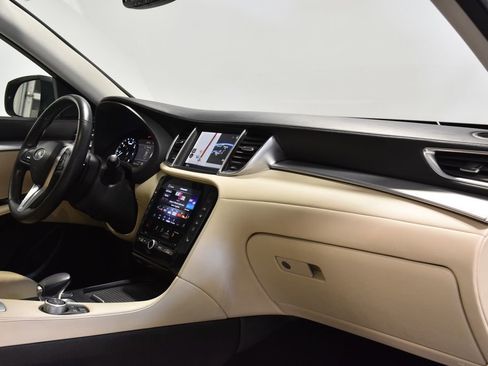 Used 2020 INFINITI QX50 Essential w/ Cargo Package image 32