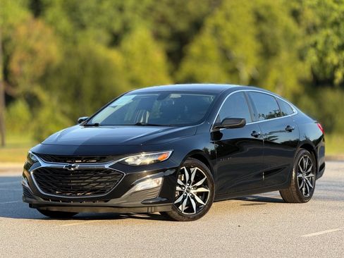 Used 2020 Chevrolet Malibu RS FWD image 8