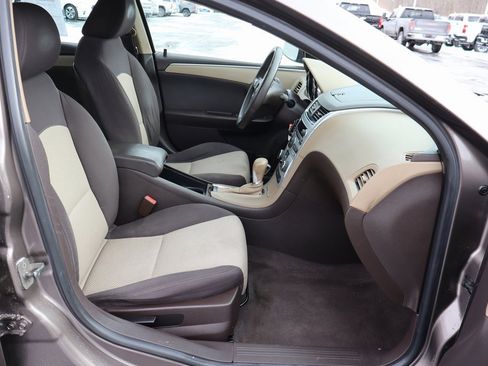 Used 2012 Chevrolet Malibu LS w/ LS Uplevel Package image 11