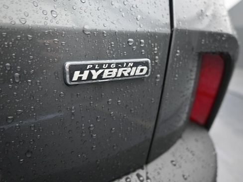 New 2026 Ford Escape SE w/ Class II Trailer Tow Package image 14