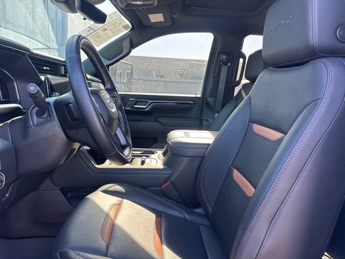 Used 2024 GMC Sierra 2500 AT4 w/ AT4 Premium Plus Package AWD/4WD image 9