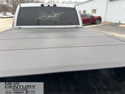 Used 2020 RAM 2500 Big Horn w/ Level 1 Equipment Group image 9