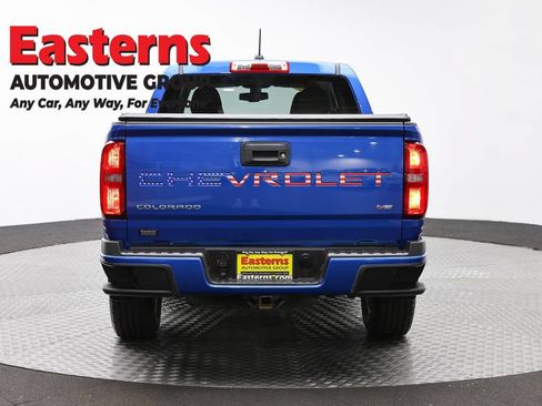 Used 2022 Chevrolet Colorado LT RWD image 6