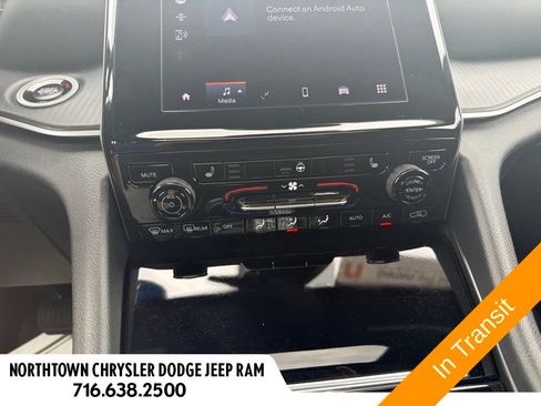 Used 2025 Jeep Grand Cherokee Laredo X w/ Luxury Tech Group I AWD/4WD image 23