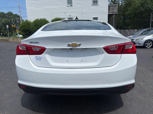 Used 2018 Chevrolet Malibu LS FWD image 6