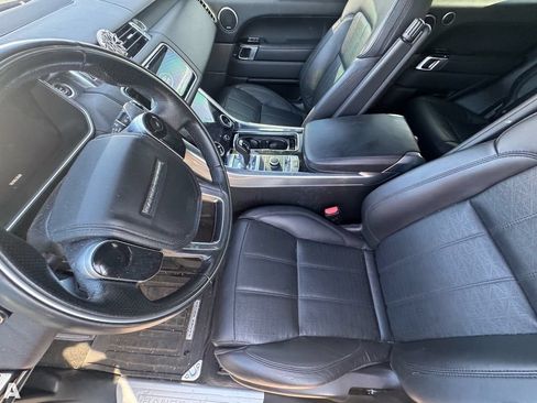 Used 2019 Land Rover Range Rover Sport HSE Dynamic AWD/4WD image 8