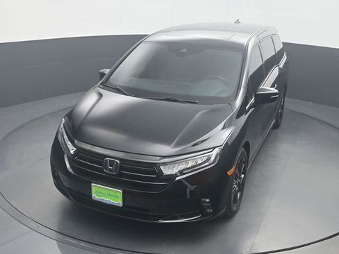 Certified 2023 Honda Odyssey Sport image 21