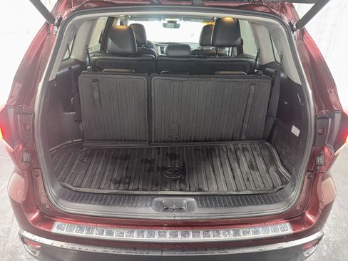 Used 2018 Toyota Highlander XLE image 35