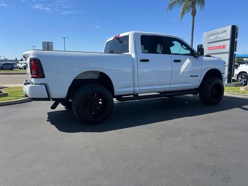 Used 2025 RAM 2500 Big Horn AWD/4WD image 58
