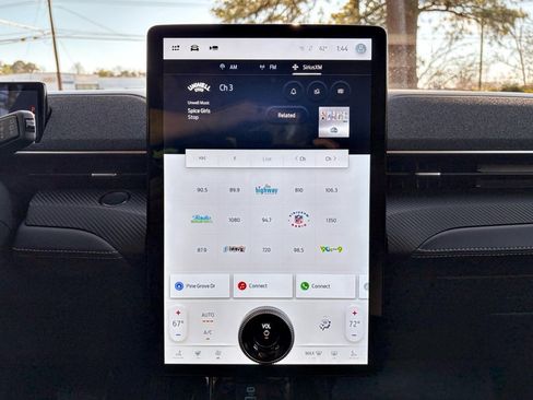 Used 2024 Ford Mustang Mach-E Premium image 10