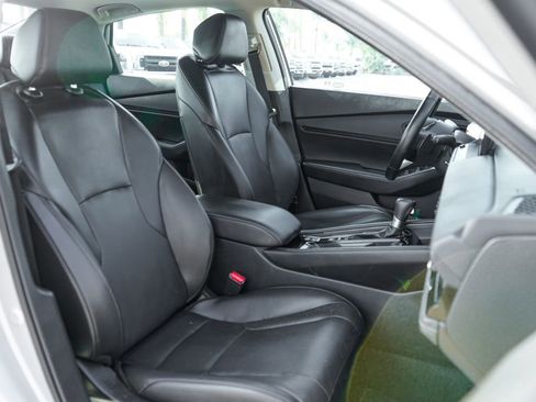 Used 2024 Honda Accord Touring image 42