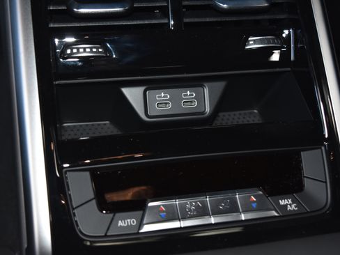 New 2026 BMW M850i xDrive M850i image 21