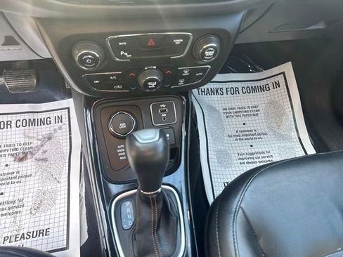 Used 2018 Jeep Compass Limited w/ Navigation Group image 21