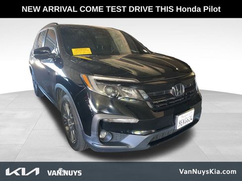 Used 2022 Honda Pilot Sport image 3