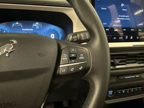 Used 2025 Ford Bronco Sport Heritage w/ Convenience Package AWD/4WD image 10