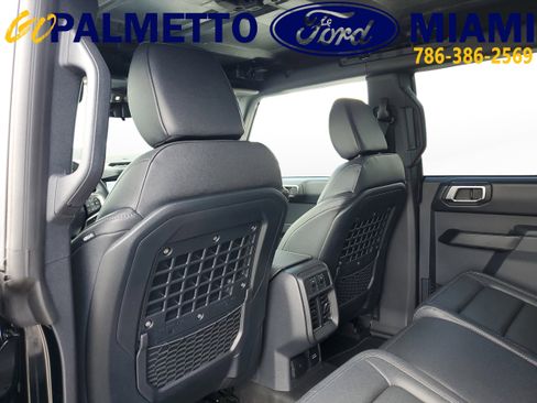 New 2025 Ford Bronco Badlands image 9