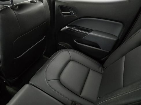 Used 2018 Chevrolet Colorado Z71 image 15