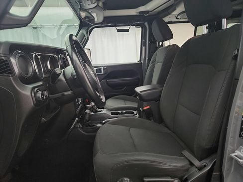 Used 2021 Jeep Wrangler Unlimited Sport AWD/4WD image 11