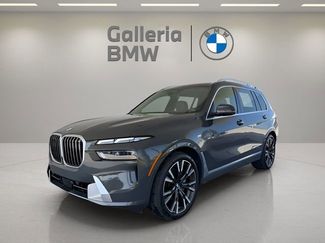 Used 2024 BMW X7 xDrive40i w/ Premium Package AWD/4WD video 1