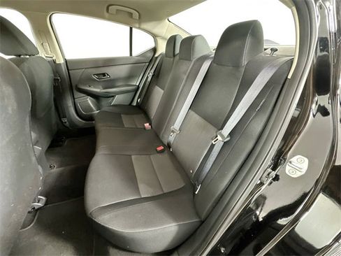 Used 2024 Nissan Sentra SV image 23