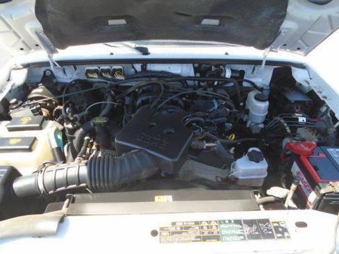 Used 2010 Ford Ranger XLT RWD image 16