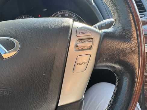 Used 2019 INFINITI QX80 Luxe image 32